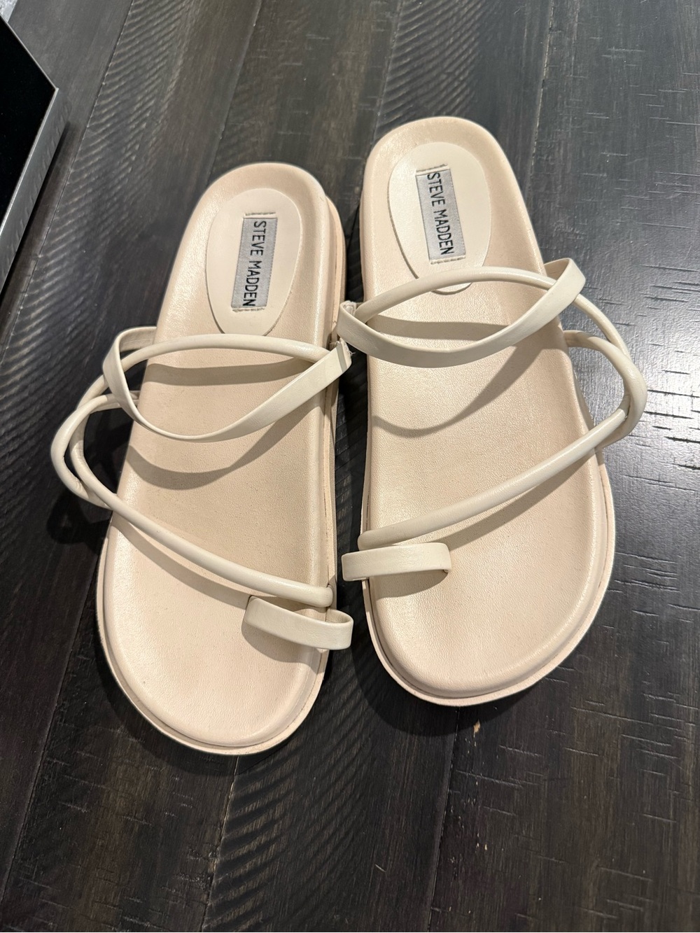 Steve Madden Cream Minimalist Loop Strap Slide Sandals